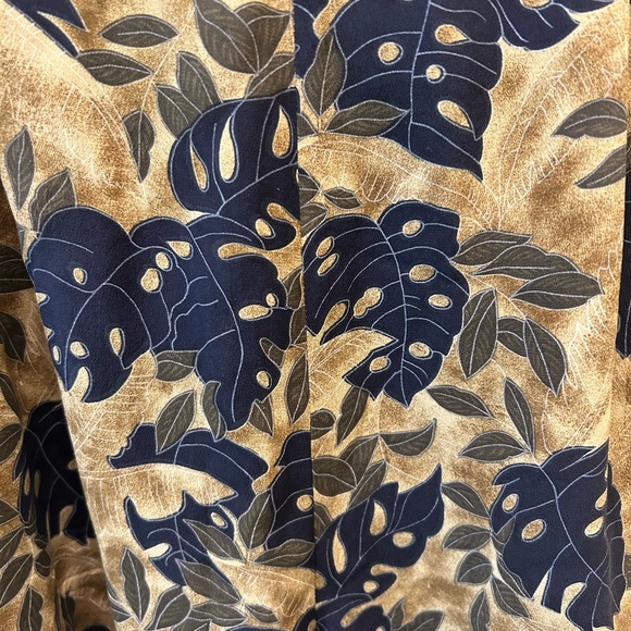 Vintage 100% Silk High Waist Shorts - Picture 2 of 8